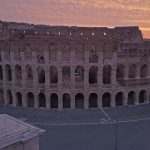 Colosseo all'alba